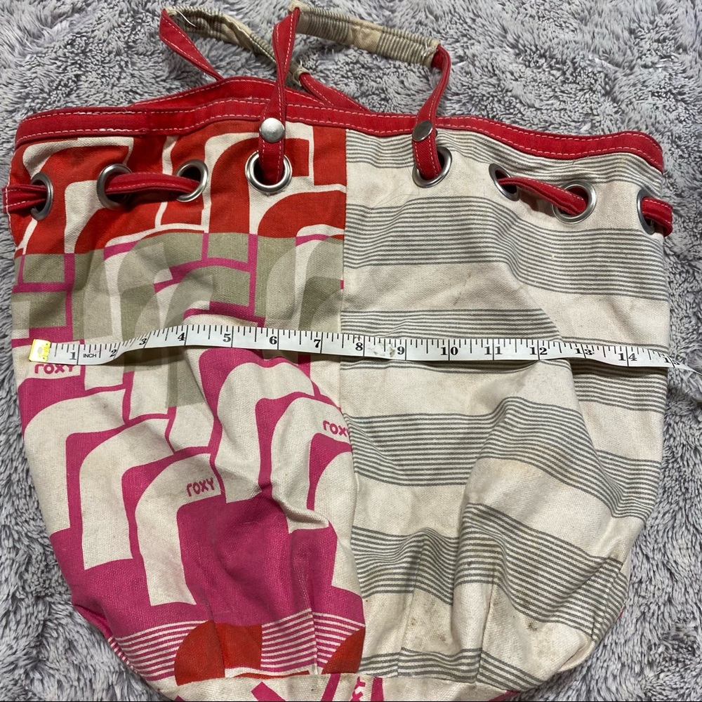 Roxy Bucket Hand Bag - Picture 6 of 6
